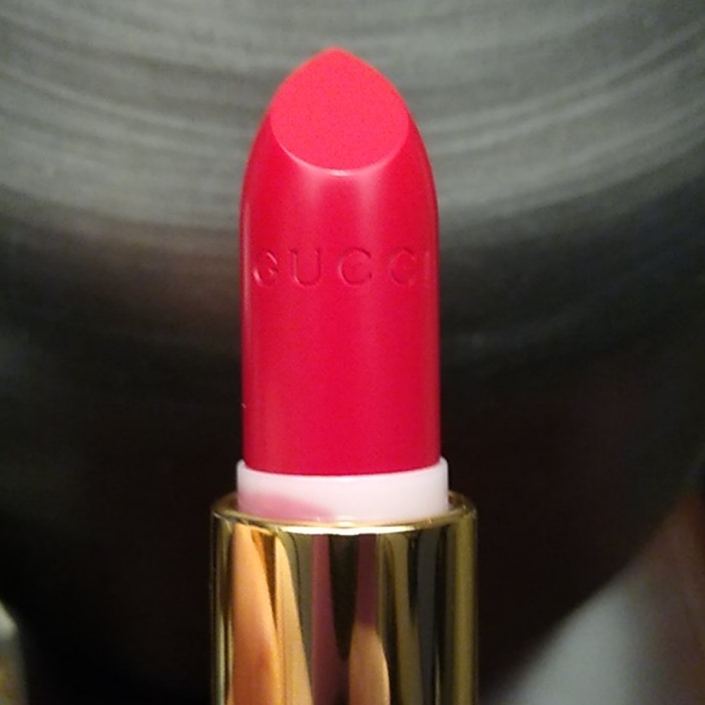 Gucci lipstick satin teresina Ruby 503